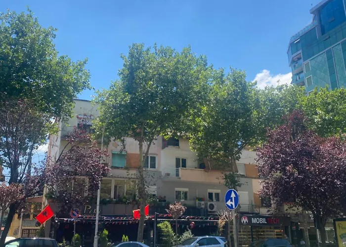 Cozy Centrally Located For Two 2, 10 Min Walk From Center Apartament *