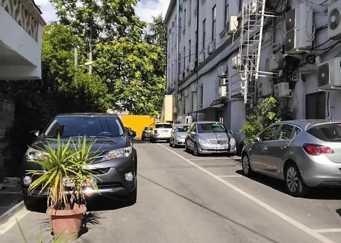 Cozy Centrally Located For Two 2, 10 Min Walk From Center Lägenhet *